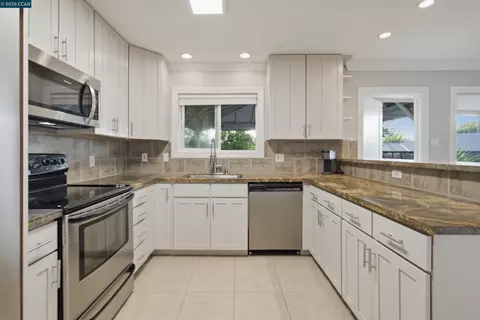 1412 Delaware Dr, Concord, CA 94521 photo 16