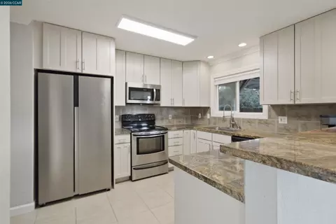 1412 Delaware Dr, Concord, CA 94521 photo 15