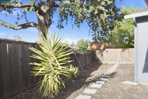 1412 Delaware Dr, Concord, CA 94521 photo 29
