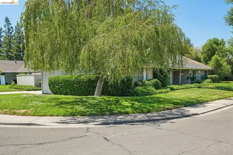 3768 Wood Duck Cir, Stockton, CA 95207