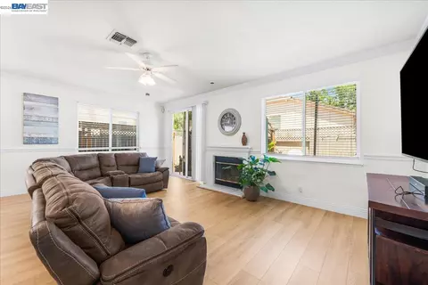 Living - 1531 Riverview Ave, Tracy, CA 95377 photo 1 of 1
