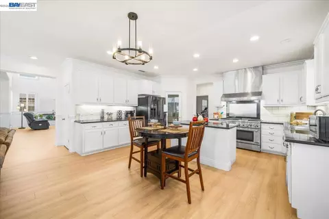 Kitchen - 1531 Riverview Ave, Tracy, CA 95377 photo 1 of 5