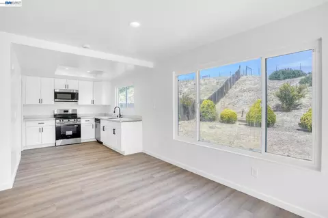 1211 Donald Dr, Rodeo, CA 94572 photo 14