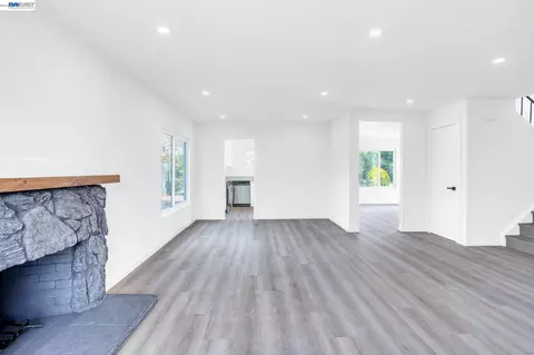 1211 Donald Dr, Rodeo, CA 94572 photo 9