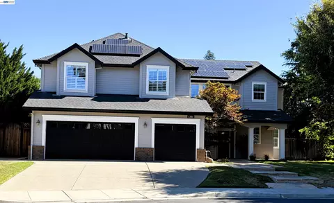 1381 Citadelle St, Tracy, CA 95304 photo 4