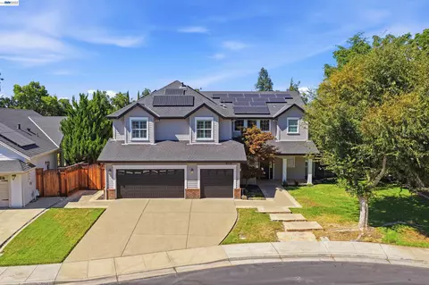 1381 Citadelle St, Tracy, CA 95304 photo 3