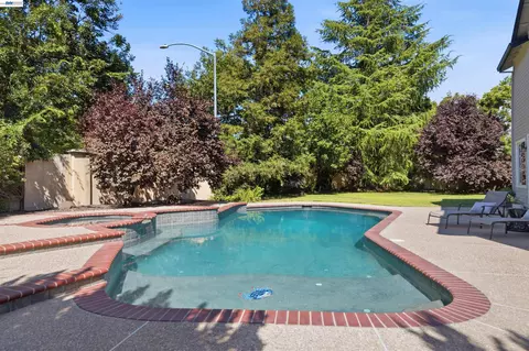1381 Citadelle St, Tracy, CA 95304 photo 49