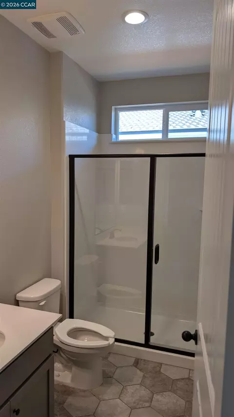 1813 Holsteiner Dr, Fairfield, CA 94534 photo 32