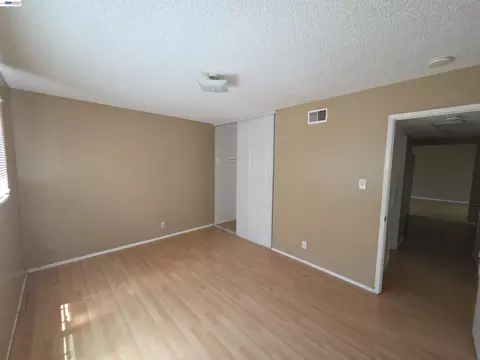 Bedroom - 709 Pope Dr, Vallejo, CA 94591 photo 2 of 2