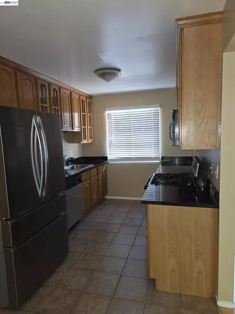 Kitchen - 709 Pope Dr, Vallejo, CA 94591 photo 1 of 3