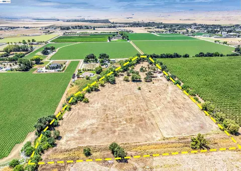 3515 Kellogg Creek Rd, Byron, CA 94514 photo 20