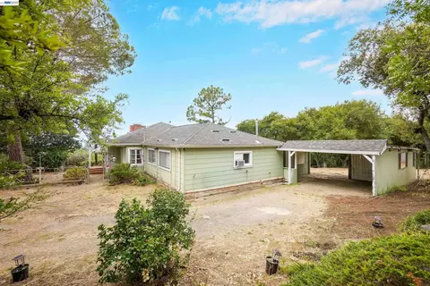 Exterior - 26027 Clover Rd, Fairview, CA 94542 photo 6 of 17