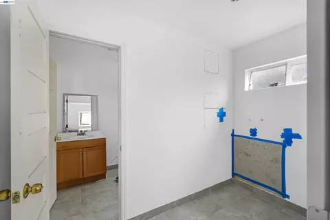 Bath - 26027 Clover Rd, Fairview, CA 94542 photo 5 of 5