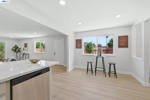 Other - 965 Collins Ct, Hayward, CA 94544 photo 6 of 16