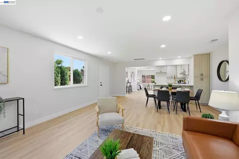 Living - 965 Collins Ct, Hayward, CA 94544 photo 7 of 7