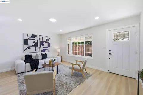 Living - 965 Collins Ct, Hayward, CA 94544 photo 1 of 7