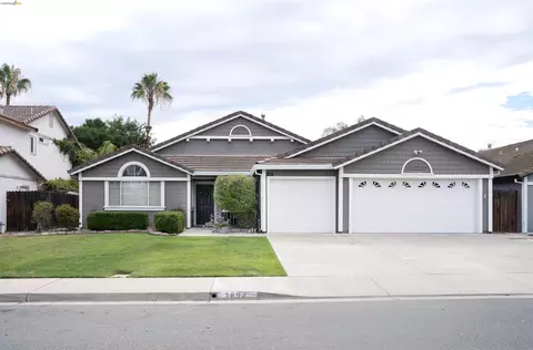 3894 Mission Ct, Oakley, CA 94561