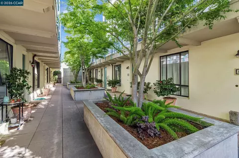 4395 Piedmont Ave #P208, Oakland, CA 94611