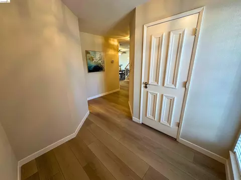 148 Heron Dr, Pittsburg, CA 94565 photo 5