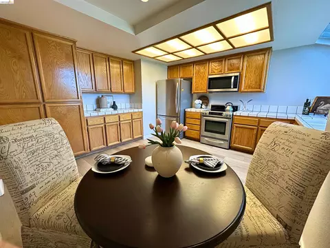 148 Heron Dr, Pittsburg, CA 94565 photo 12