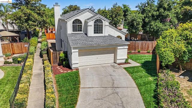 38 Nightingale Ct, Oakley, CA 94561
