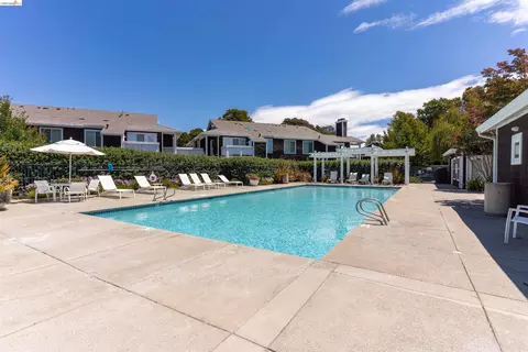 211 Bayside Ct, Richmond, CA 94804 photo 18