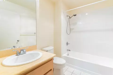 211 Bayside Ct, Richmond, CA 94804 photo 13