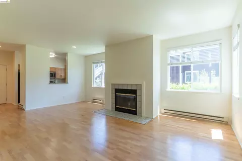 211 Bayside Ct, Richmond, CA 94804 photo 5