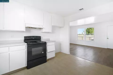 228 Elm Ave, Manteca, CA 95336 photo 6