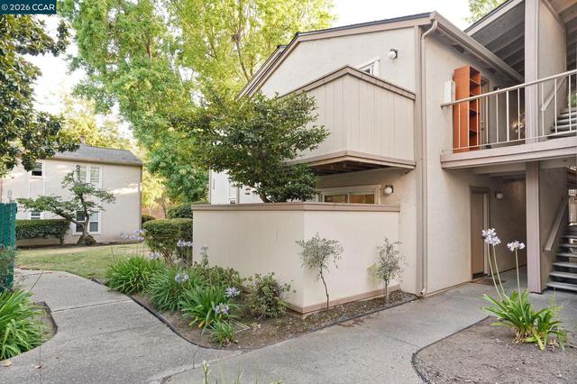 385 Camelback Rd #7, Pleasant Hill, CA 94523