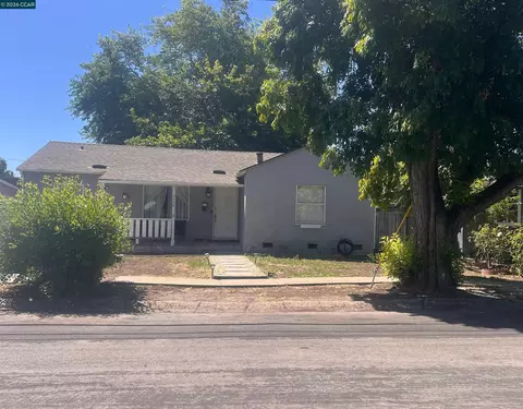 2428 Crescent Dr, Concord, CA 94520