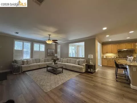 Living - 738 Solitude Dr, Oakley, CA 94561 photo 4 of 10