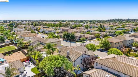 View/Area - 738 Solitude Dr, Oakley, CA 94561 photo 5 of 5