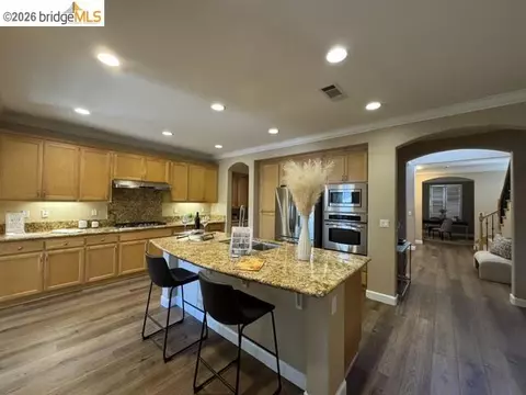 Kitchen - 738 Solitude Dr, Oakley, CA 94561 photo 1 of 6