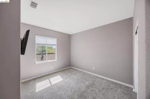 Bedroom - 738 Solitude Dr, Oakley, CA 94561 photo 11 of 14
