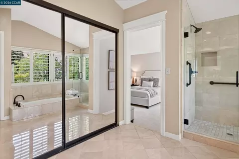 Bath - 549 Buttonwood Dr, Danville, CA 94506 photo 4 of 7