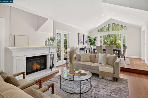 Living - 549 Buttonwood Dr, Danville, CA 94506 photo 2 of 5