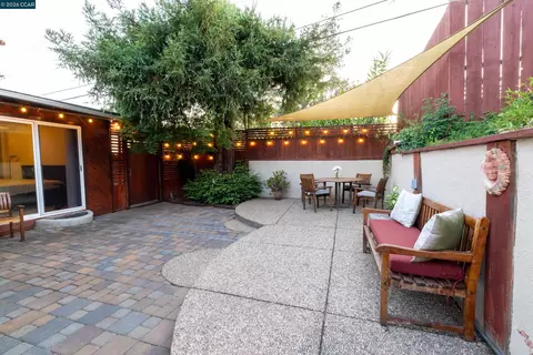 Exterior - 1501 Lassen Ct, Vallejo, CA 94591 photo 13 of 15