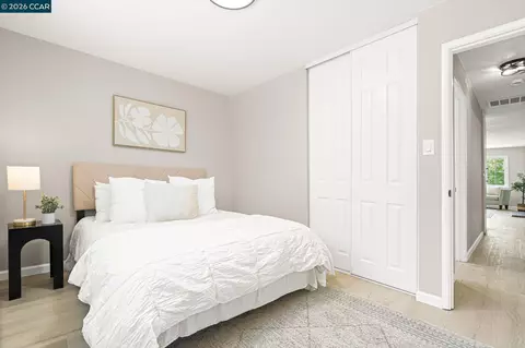 Bedroom - 698 Mini Dr, Vallejo, CA 94589 photo 5 of 5