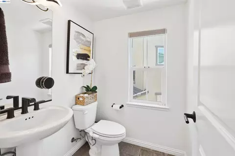 Bath - 24107 Amaranth Loop, Hayward, CA 94541 photo 1 of 5