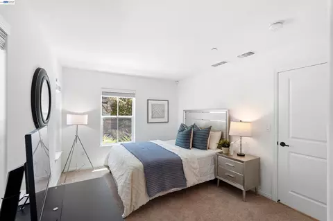 Bedroom - 24107 Amaranth Loop, Hayward, CA 94541 photo 5 of 6