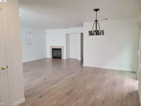 313 Turnstone Cir, Pittsburg, CA 94565 photo 21