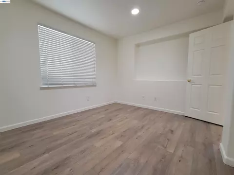 313 Turnstone Cir, Pittsburg, CA 94565 photo 6