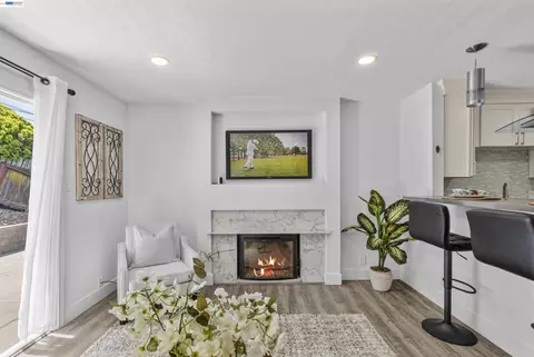 Other - 406 Mini Dr, Vallejo, CA 94589 photo 6 of 23