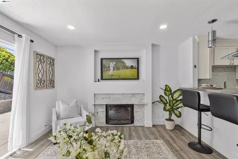 Other - 406 Mini Dr, Vallejo, CA 94589 photo 12 of 23