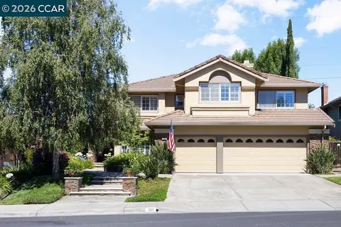 318 Sunset Dr, Danville, CA 94506