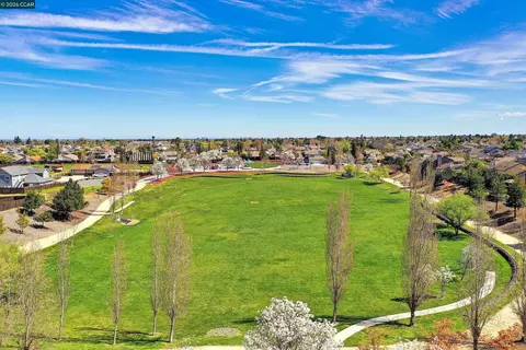 4901 Beldin Ln, Oakley, CA 94561 photo 12