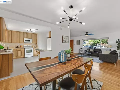 Dining - 359 Michell, Livermore, CA 94551 photo 2 of 2