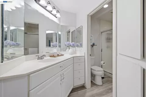 Bath - 370 Sequim Cmn, Fremont, CA 94539 photo 2 of 3