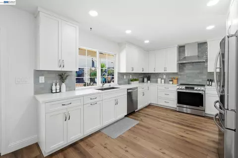 Kitchen - 4346 Fallbrook Rd, Concord, CA 94521 photo 6 of 6